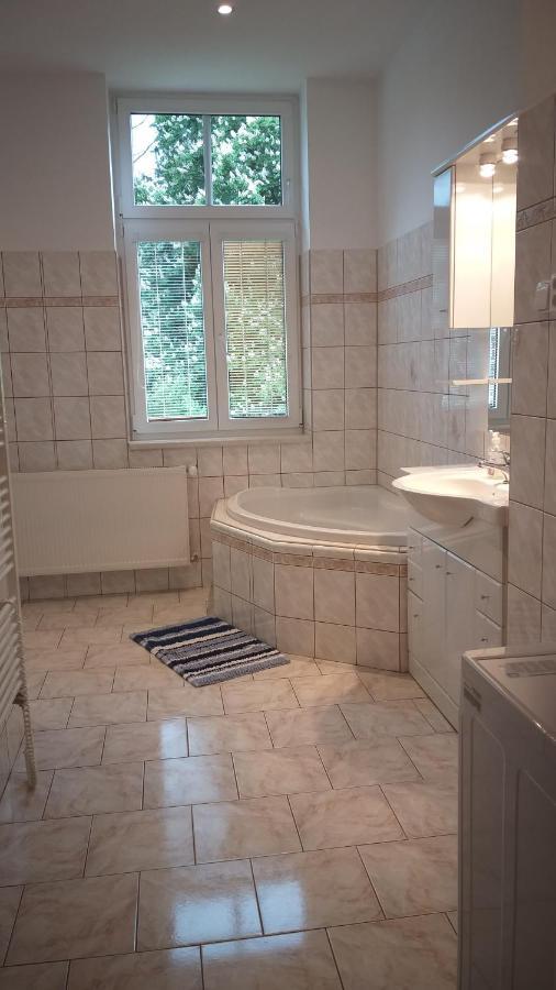 Apartman Kraslice Экстерьер фото